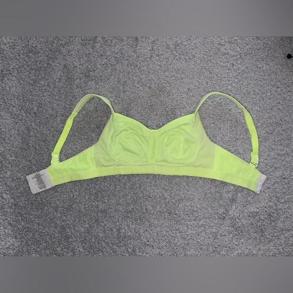 Lululemon Women's Ta Ta Tamer Bra Size 34D Lime Green and White - Picture 4 of 5